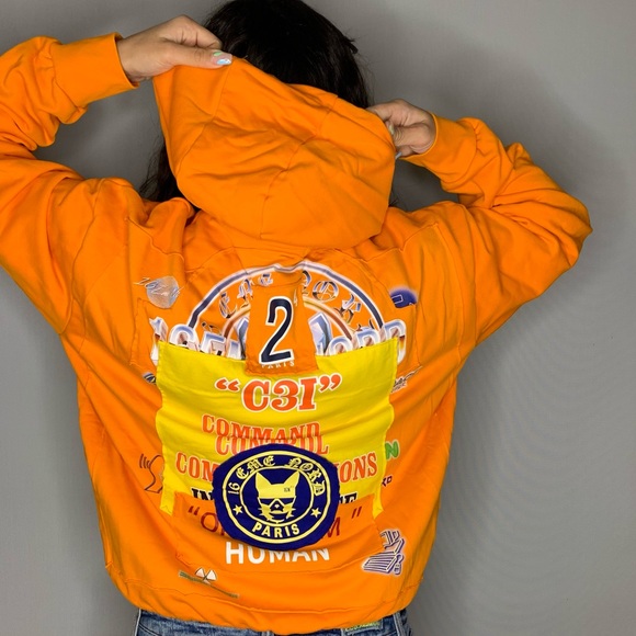 ⛺️ Bright Orange Japan Hoodie ⛺️ - Picture 1 of 3